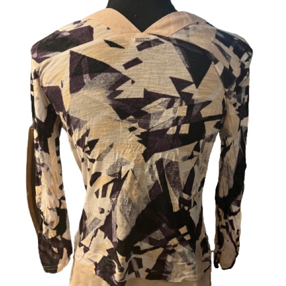 Calvin Klein top - Picture 2 of 2